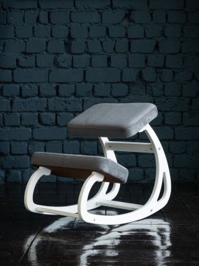 Балансирующий коленный стул Конёк Горбунёк (Белый) в Салехарде - salekhard.ok-mebel.com | фото 2