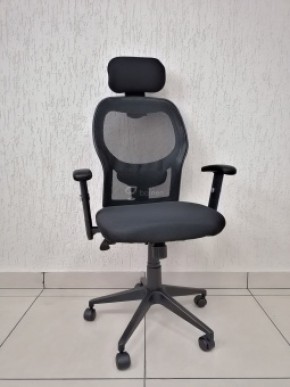 Кресло Barneo K-128 для персонала (черная ткань черная сетка) в Салехарде - salekhard.ok-mebel.com | фото