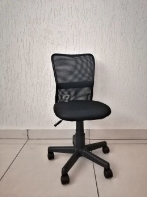 Кресло Barneo K-401 детское (черная ткань/сетка) в Салехарде - salekhard.ok-mebel.com | фото