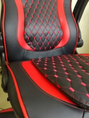 Кресло геймерское Barneo K-37 (черная экокожа красные вставки) в Салехарде - salekhard.ok-mebel.com | фото 1